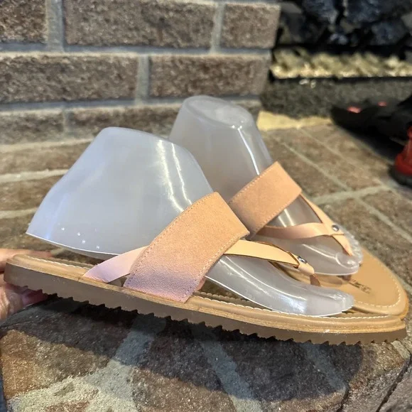 SOREL Ella II Women's 9 Easy Slip On Thong Flip Flop Sandals Peach Pink - Picture 2 of 16